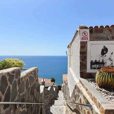 Canarios 122 By Villagrancanaria Patalavaca